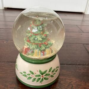 Lenox Tree Snow Globe O Christmas Tree 6” Light Musical Globe 847057 Imperfect